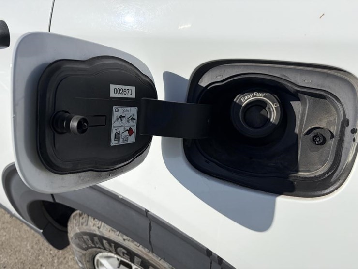 2020-ford-explorer-image-6