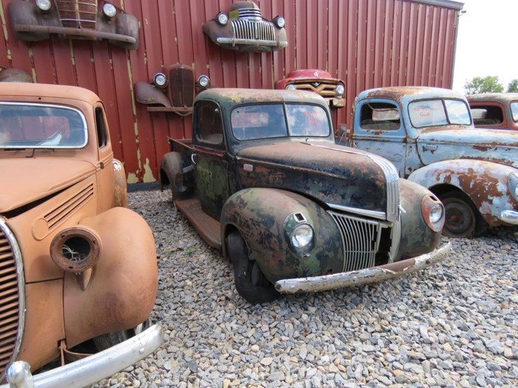 1940/1-ford-1/2-ton-pickup-image-1