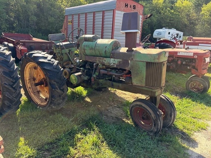john-deere-530-image-3