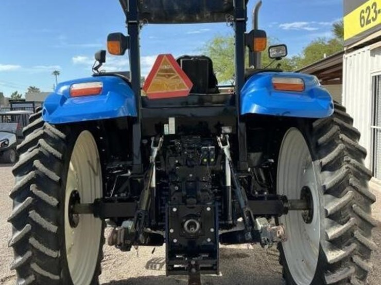new-holland-ls125a-ag-tractor-image-6