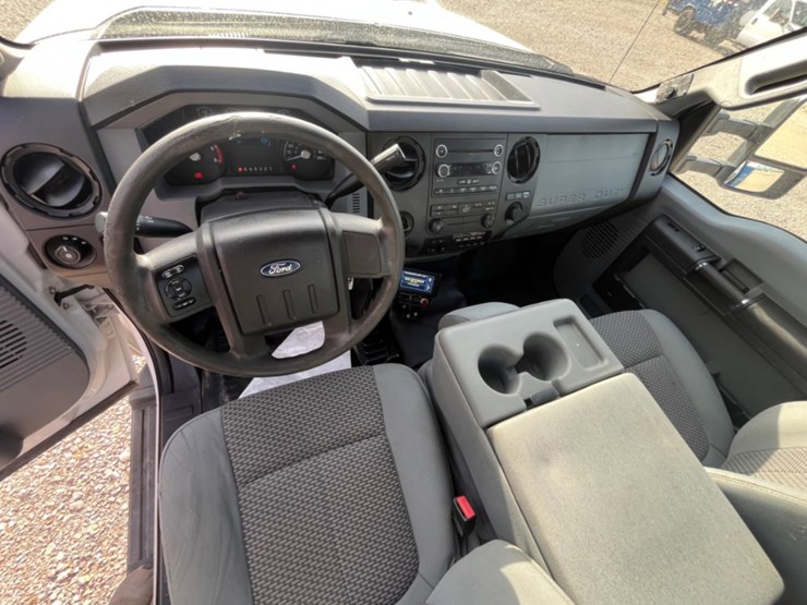 2016-ford-f550-image-20