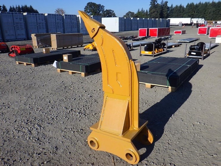 caterpillar-320-image-3