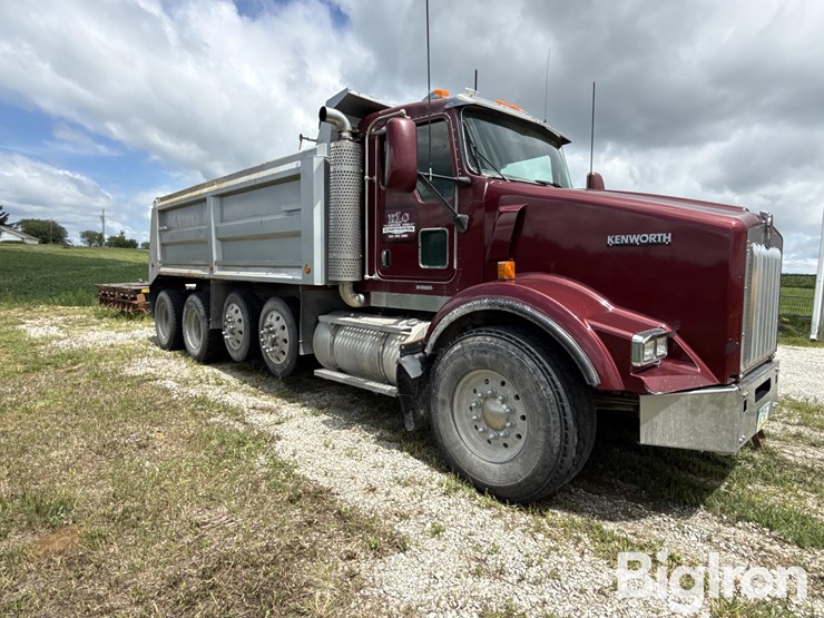 2004-kenworth-t800-image-3