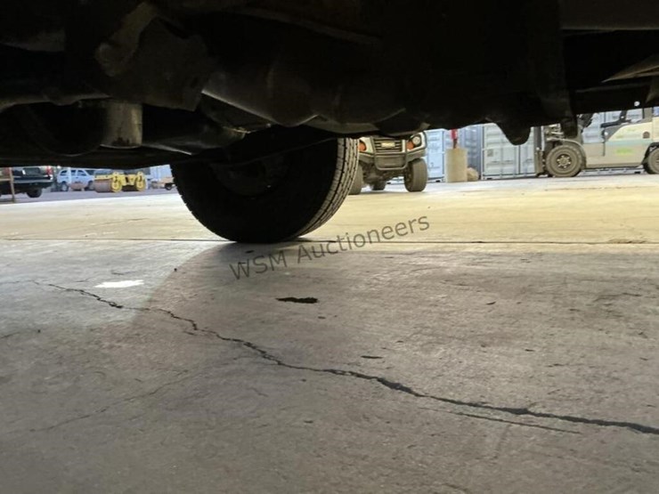2009-ford-cargo-image-25