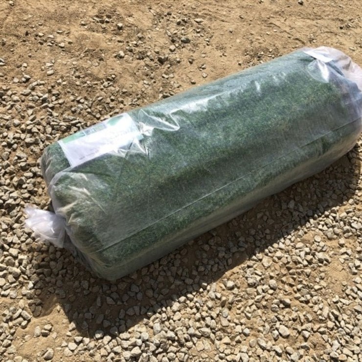 3.3ft x 49.2ft Roll of Unused Artificial Turf,