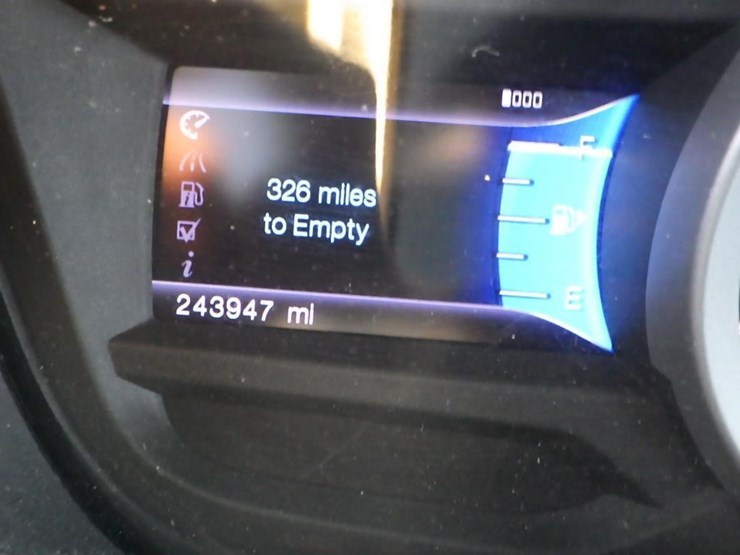 2013-ford-explorer-image-29