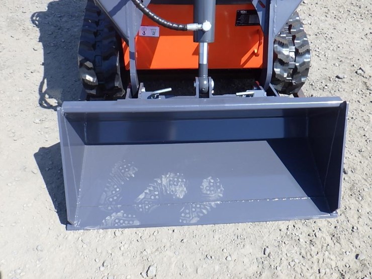 2026-tpm-t460-skid-steer-tracked-loader-image-5