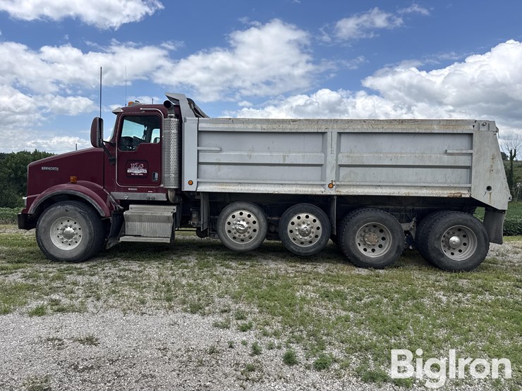 2004-kenworth-t800-image-8