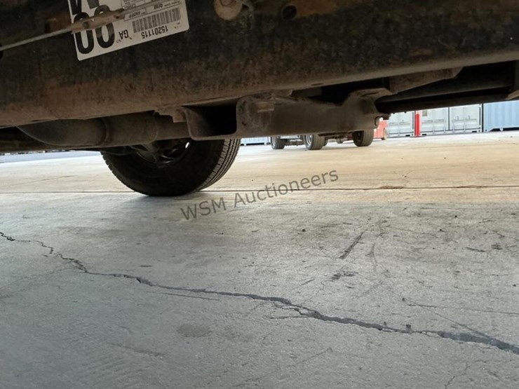2006-chevrolet-silverado-2500hd-image-23