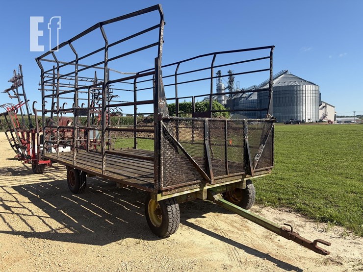 john-deere-1065-image-4