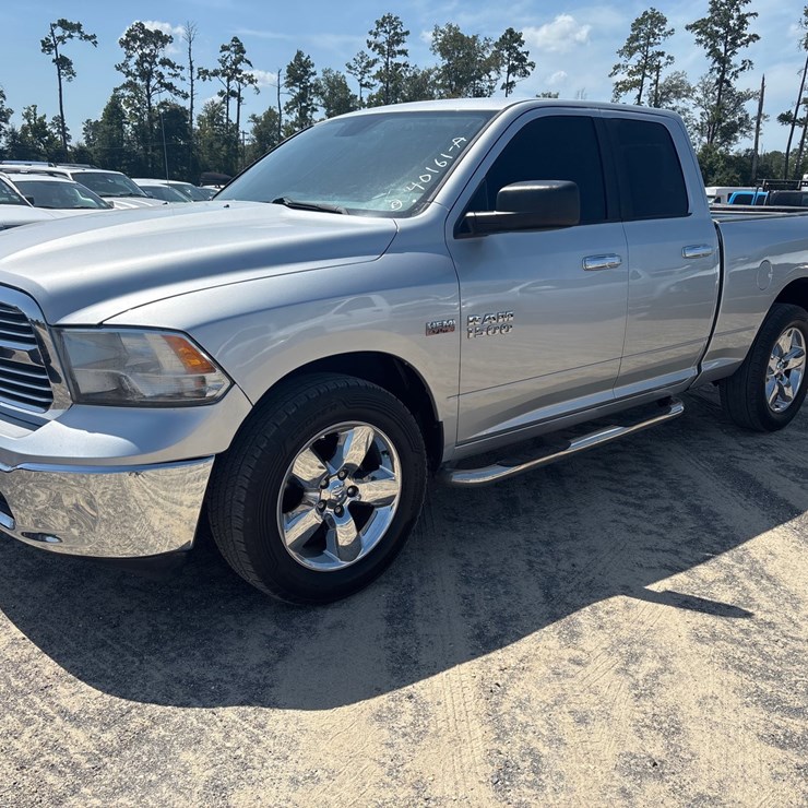 2016 DODGE 1500