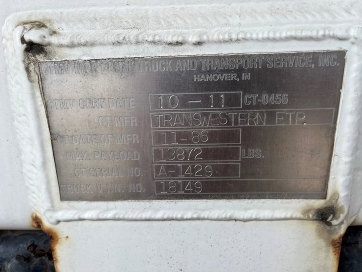 2012-international-durastar-4400-image-18