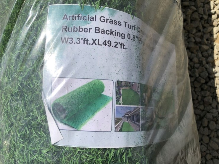3.3ft-x-49.2ft-roll-of-unused-artificial-turf,-image-2