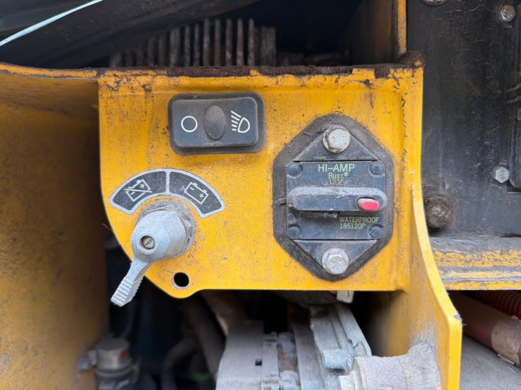 deere-650k-lgp-image-66