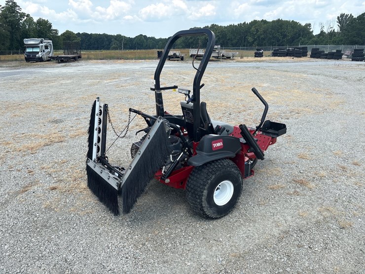 #1046-•-used-toro-2040-bunker-rake-image-7