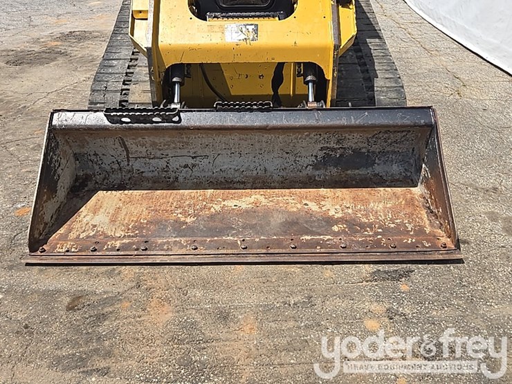 2018-caterpillar-289d-image-15