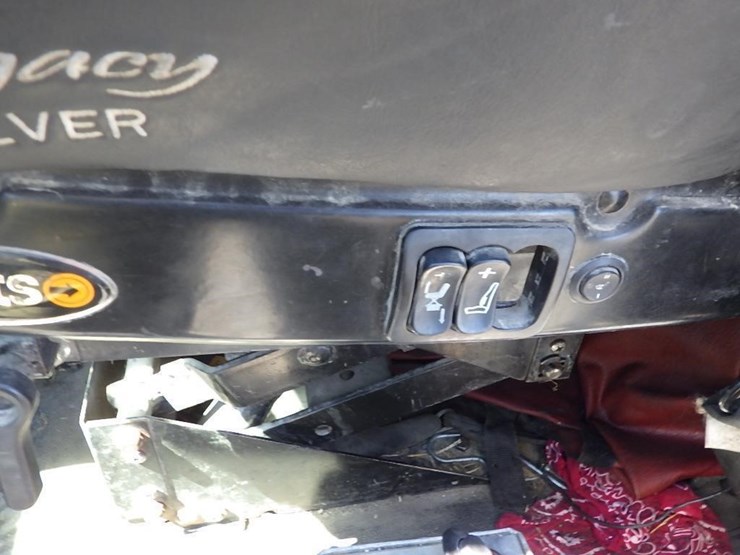 2006-freightliner-columbia-120-image-39