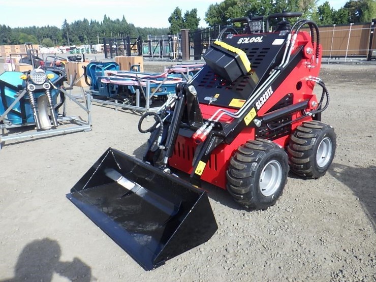 2026-sdlool-323tz-skid-steer-loader-image-1