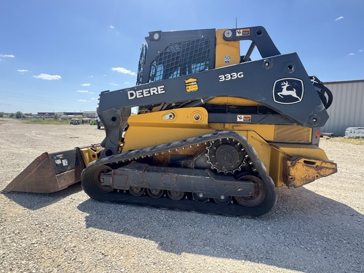 2021-deere-333g-image-5