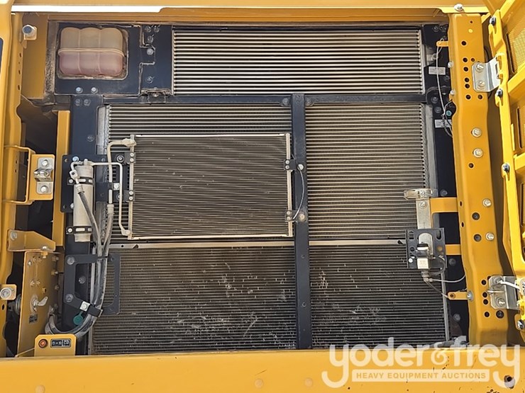 caterpillar-336-image-34