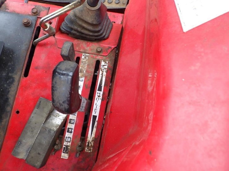 century-3647-tractor-loader-image-25
