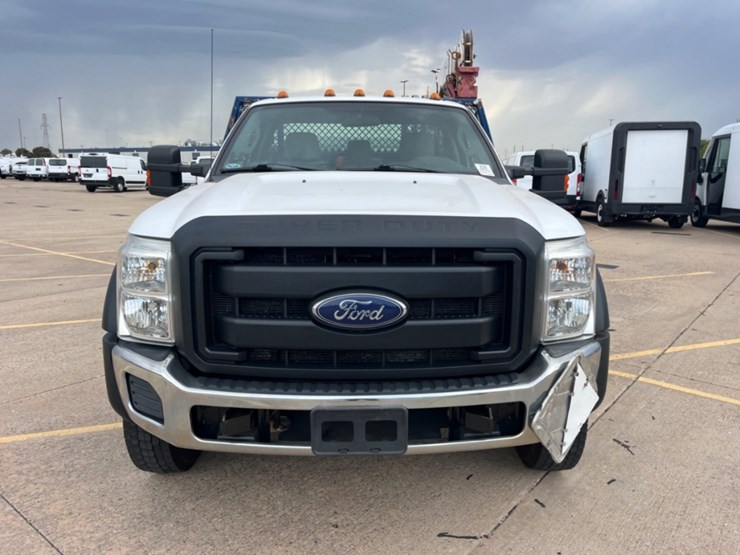 2015-ford-f550-image-2