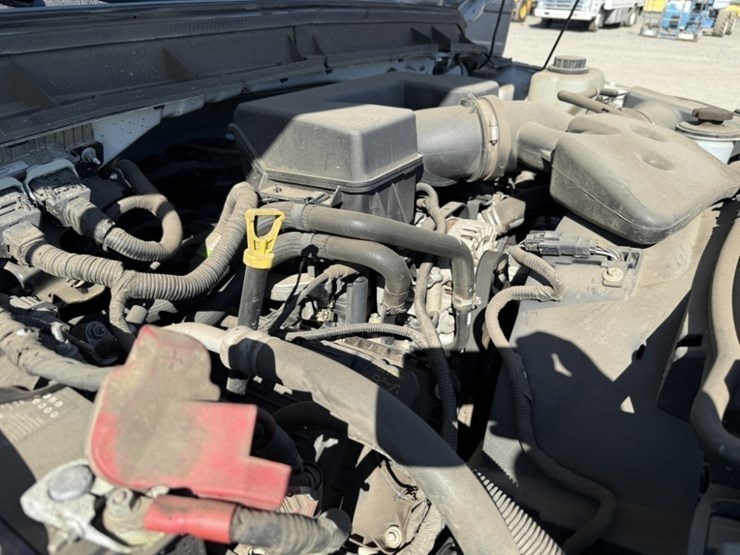 2012-ford-f350-image-33