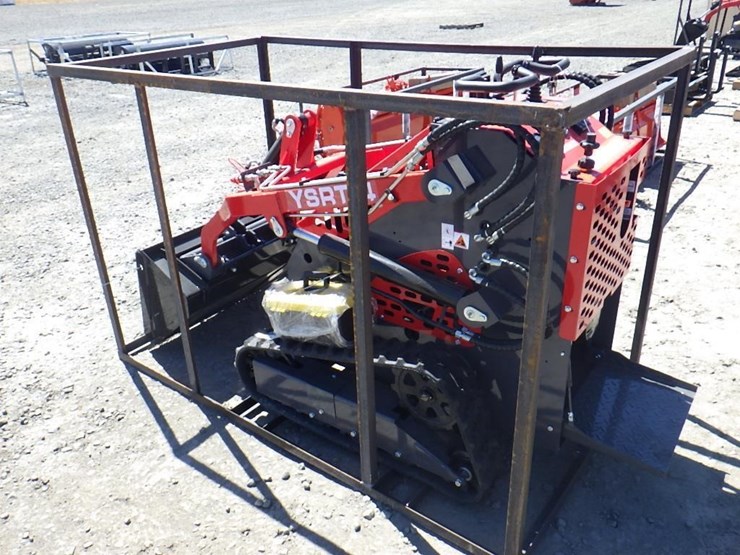 2026-agt-ysrt14-skid-steer-tracked-loader-image-2