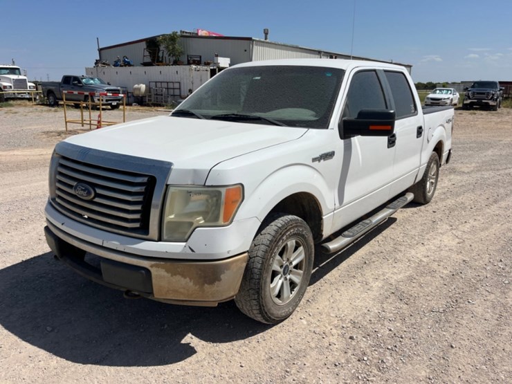 2010-ford-f150-xlt-image-1