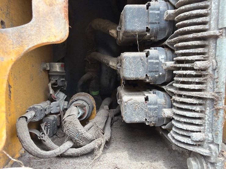 deere-650k-lgp-image-65