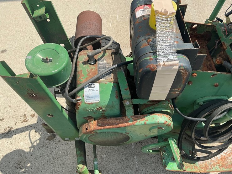 john-deere-112-image-6