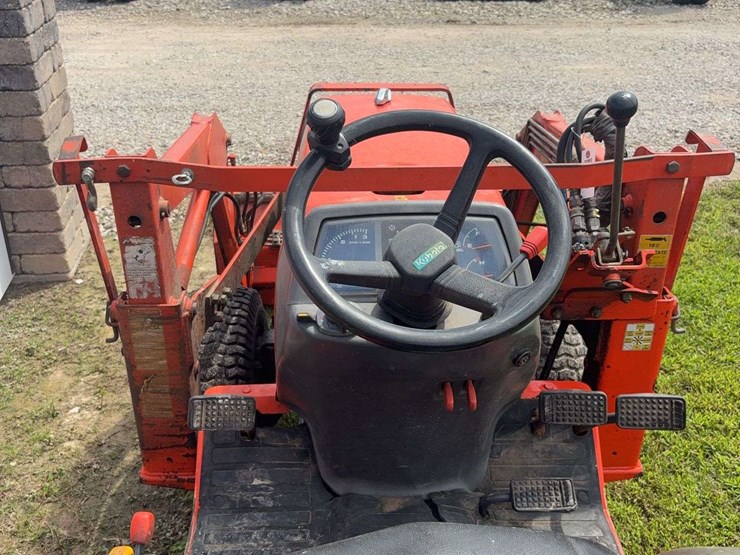 kubota-b1700-image-8