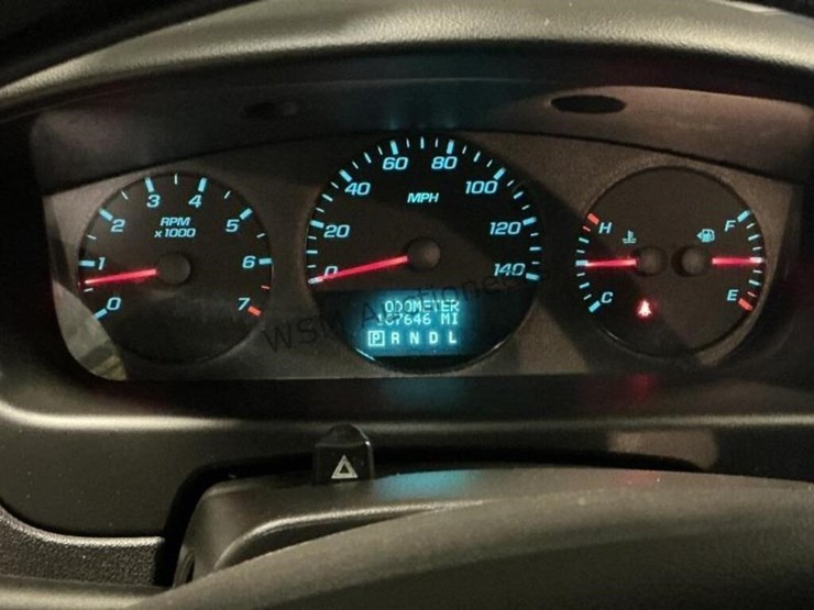 2013-chevrolet-impala-sdn-image-16