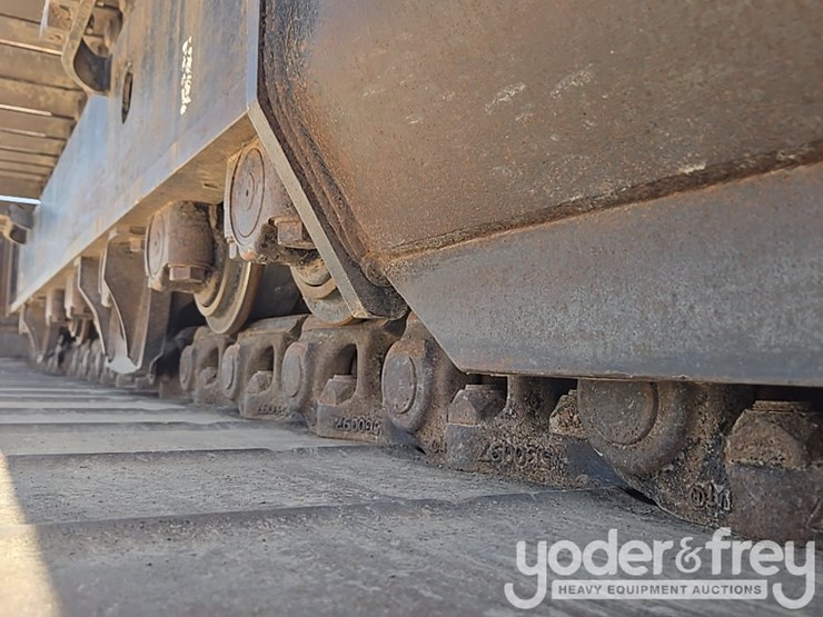 caterpillar-336-image-18