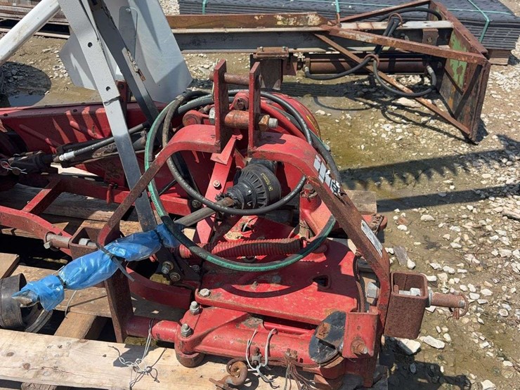 case-ih-1300-image-3