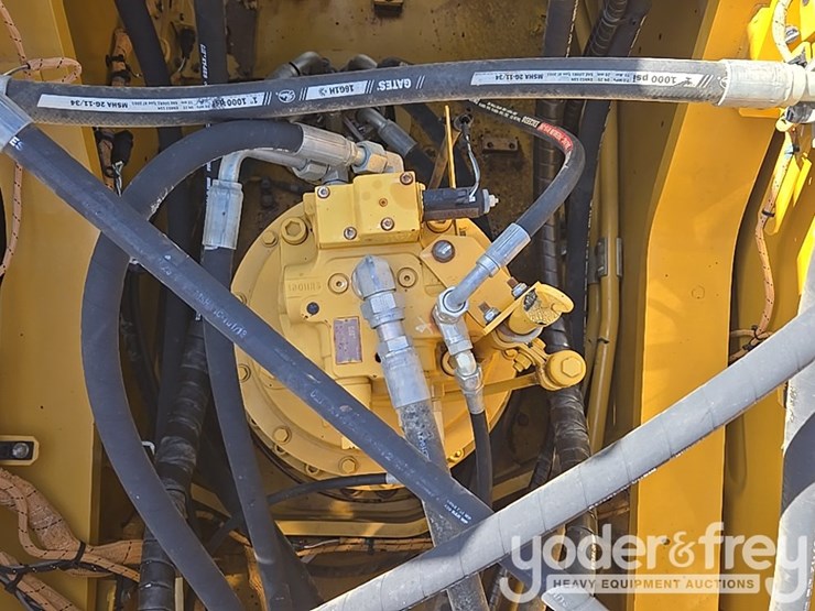 2019-caterpillar-336-image-49