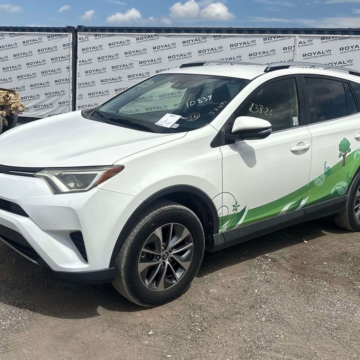2018 TOYOTA RAV4