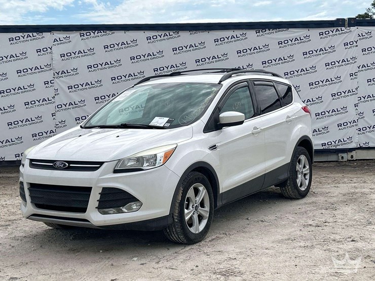 2014-ford-escape-image-1