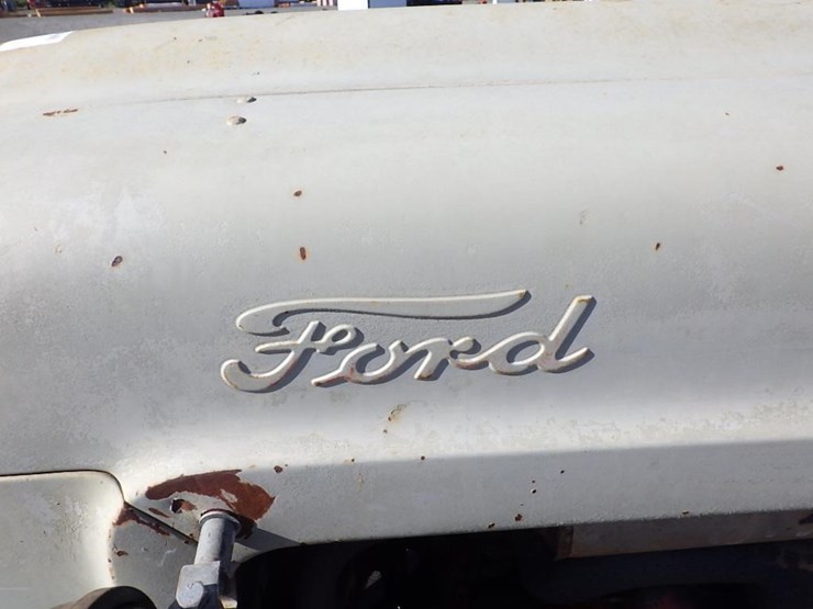 ford-tractor-image-10