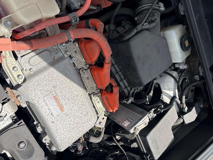 2018-toyota-rav4-image-9