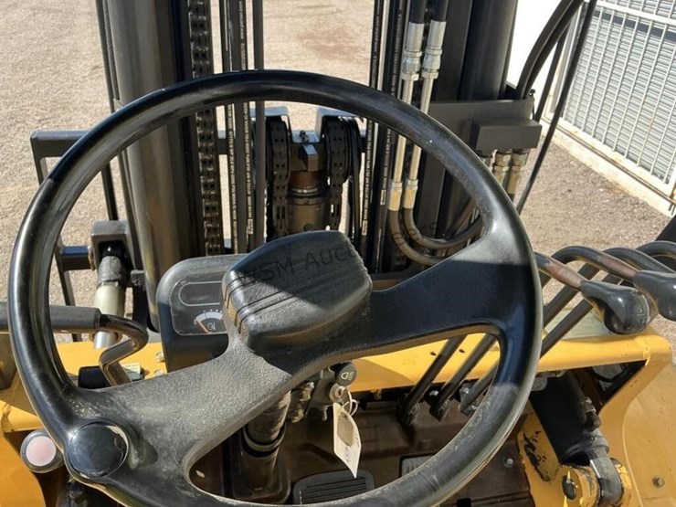 caterpillar-dp40-image-18