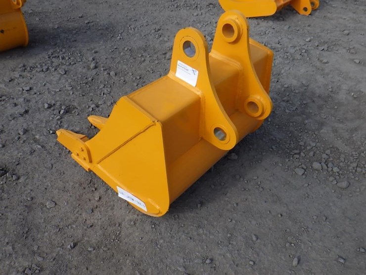 caterpillar-305-image-2