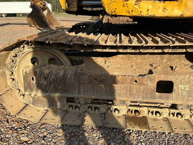 2017-komatsu-pc88mr-10-image-58