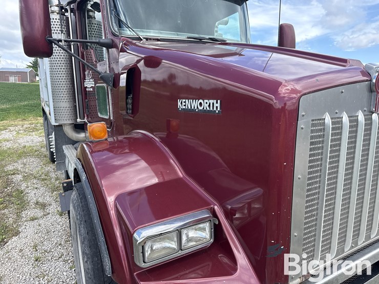 2004-kenworth-t800-image-10