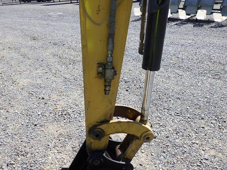 2017-caterpillar-304e2-cr-image-21