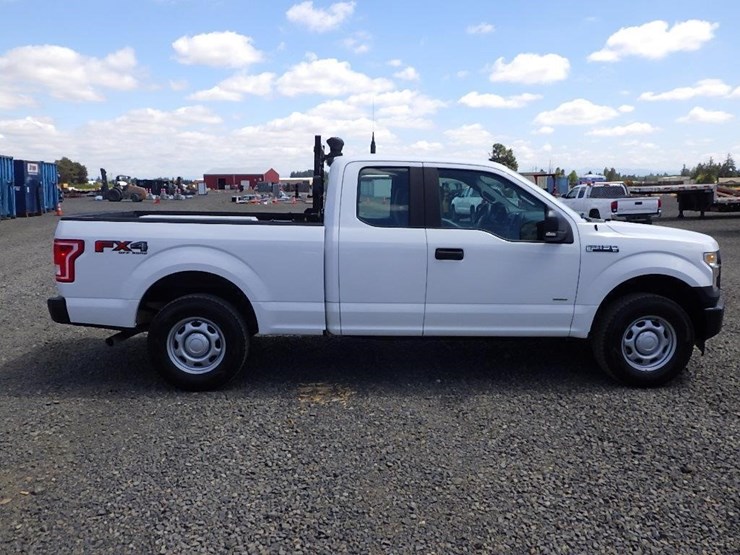2017-ford-f150-image-6