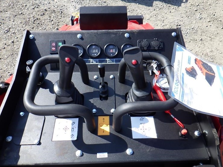 2026-sdlool-1050k-skid-steer-tracked-loader-image-12