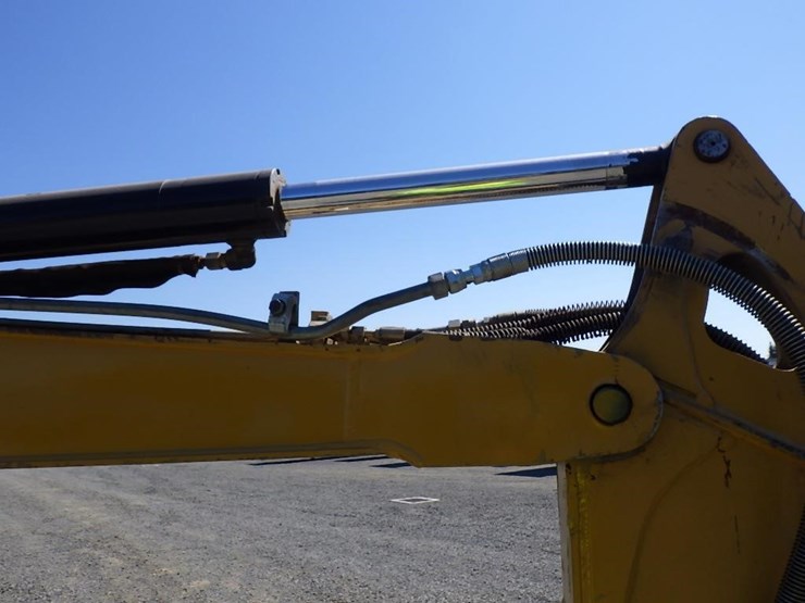 2017-caterpillar-304e2-cr-image-20