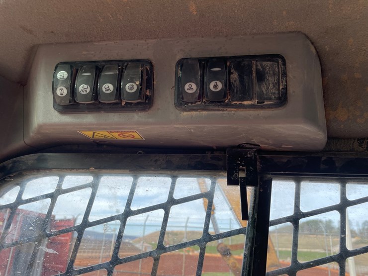 caterpillar-299d2-xhp-image-41