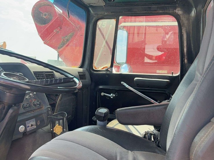 1989-cummins-855-image-16